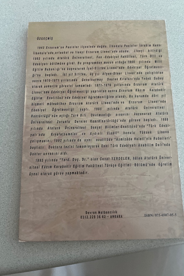 HALETI DIVANI ÜZERINE BIR TAHLIL DENEMESI