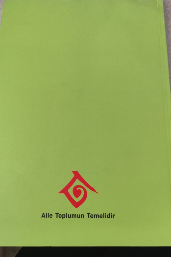 AILE VE TOPLUM  EĞITIM VE ARAŞTIRMA DERGISI