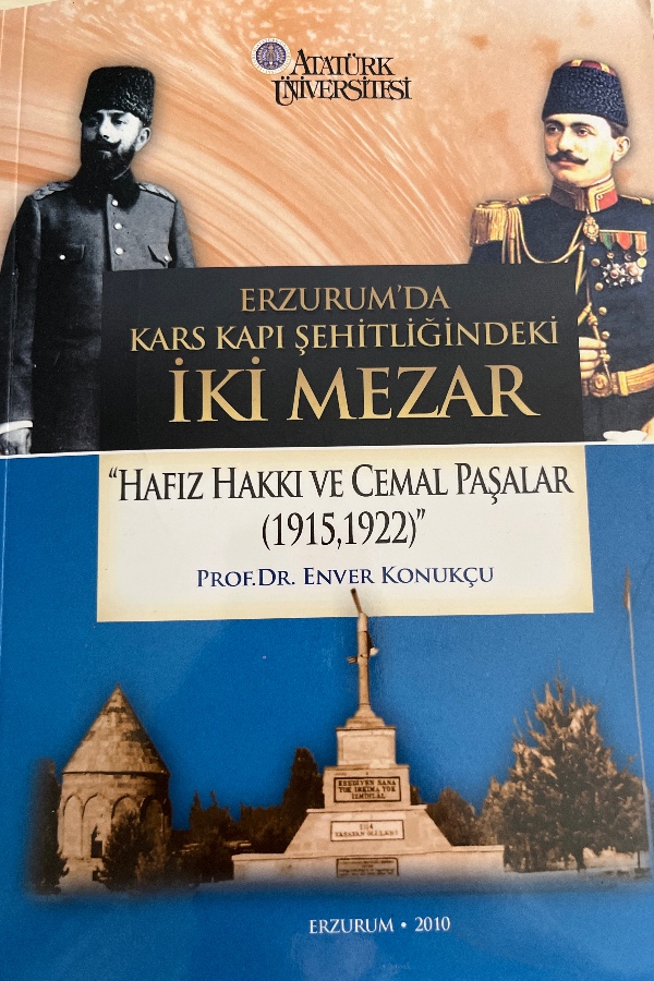 ERZURUM’DA KARS KAPI ŞEHITLIĞINDEKI IKI MEZAR
