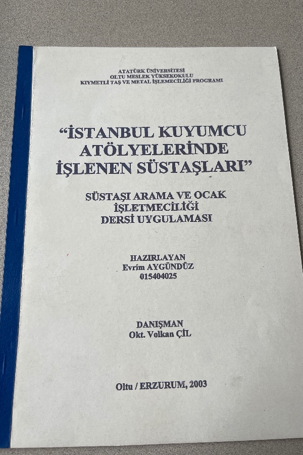 İSTANBUL KUYUMCU ATÖLYELERINDE IŞLENEN SÜS TAŞLARI