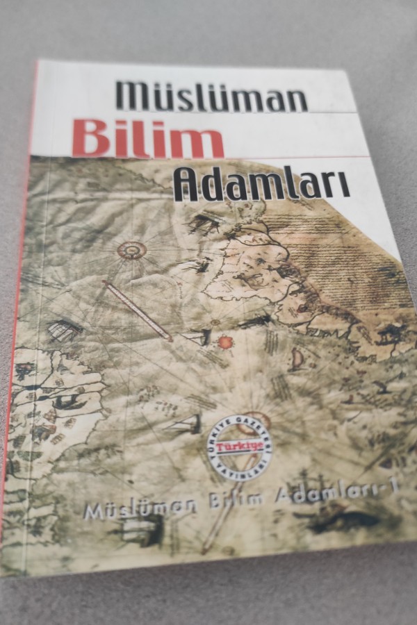 MÜSLÜMAN BILIM ADAMLARI
