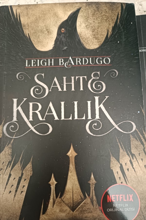 SAHTE KRALLIK