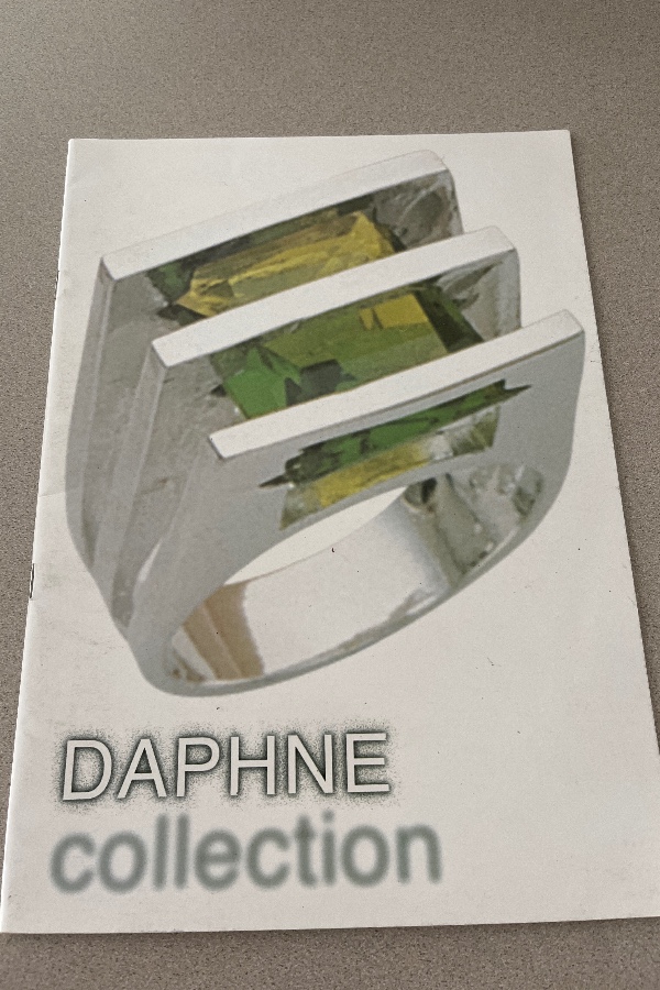 DAPHNE COLLECTION