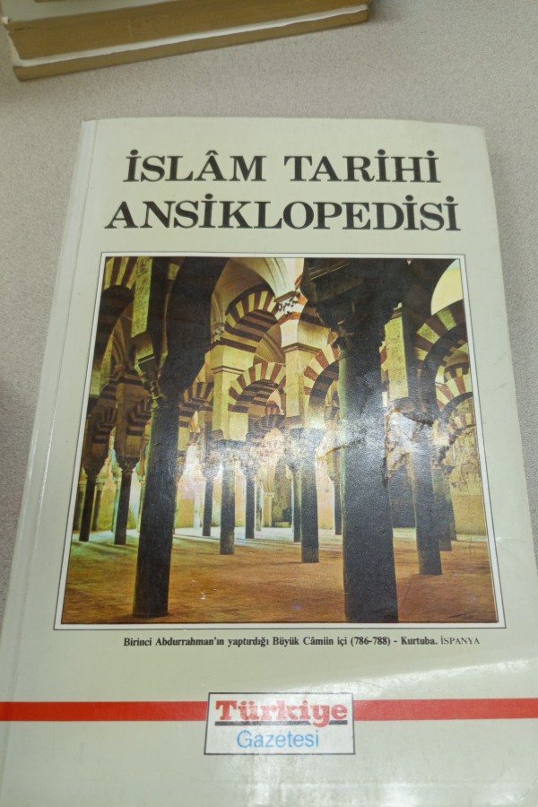 İSLAM TARIHI ANSIKLOPEDISI 1