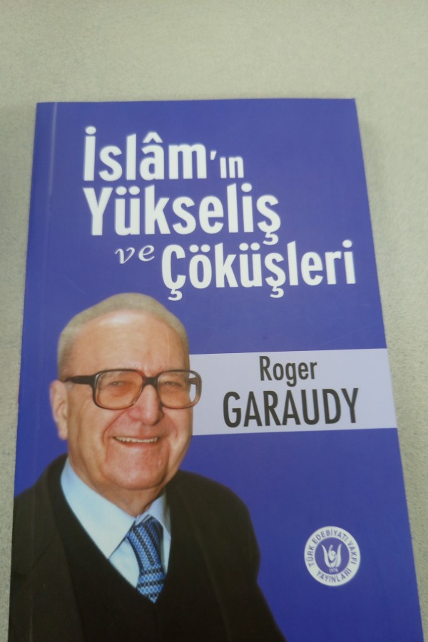 İSLAM'IN YUKESELIŞ VE ÇÖKÜŞLERI