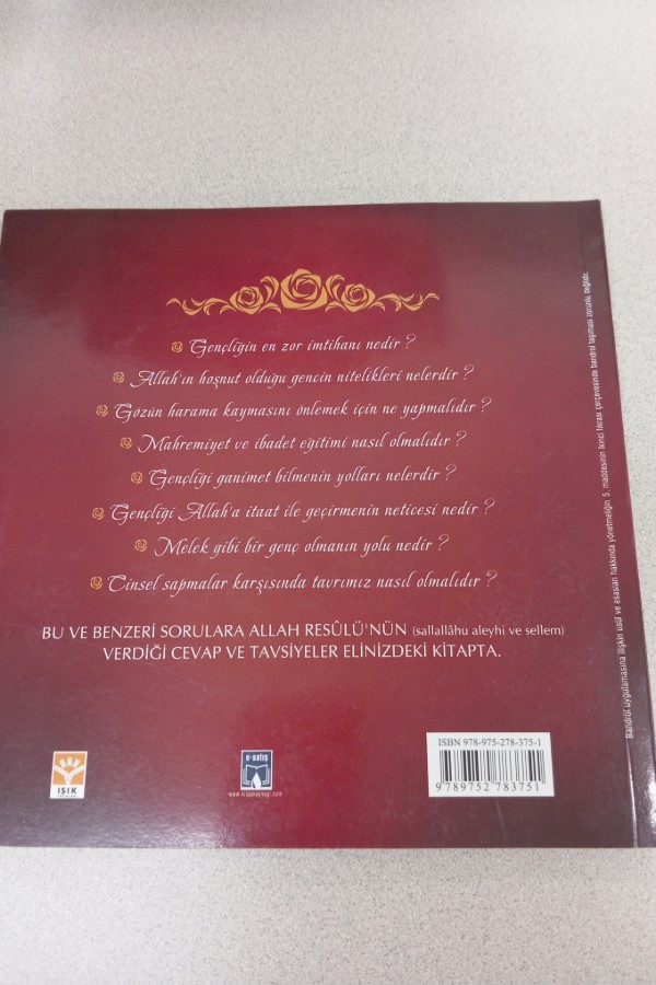 GENÇLER IÇIN 33 HADIS VE AÇIKLAMALARI