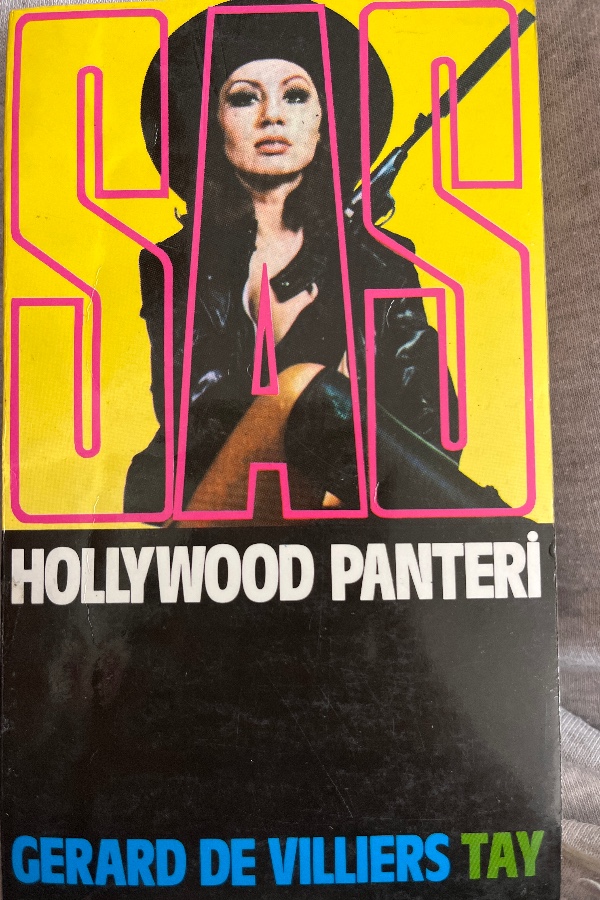 HOLLYWOOD PANTERI
