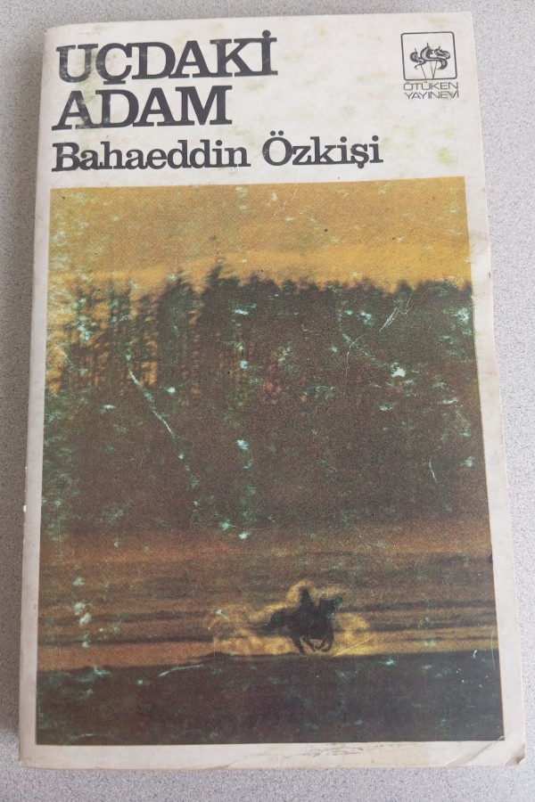 UÇDAKI ADAM