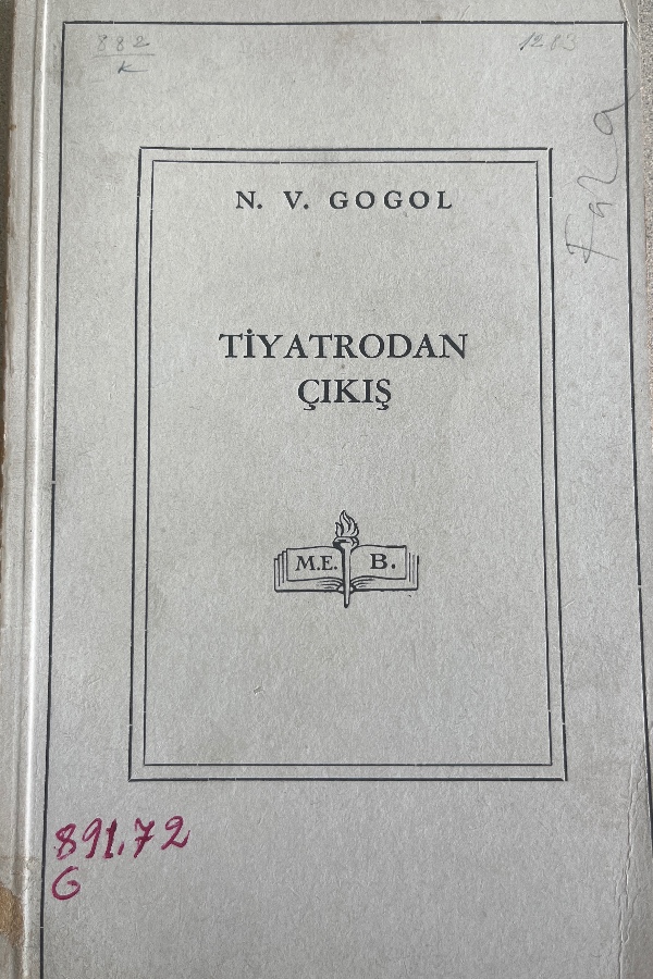 TIYATRODAN ÇIKIŞ