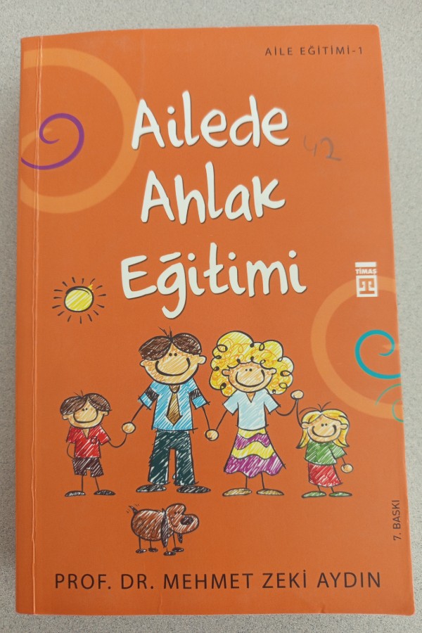 AILEDE AHLAK EĞITIMI