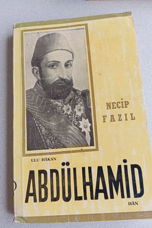 ULU HAKAN ABDÜLHAMIT HAN